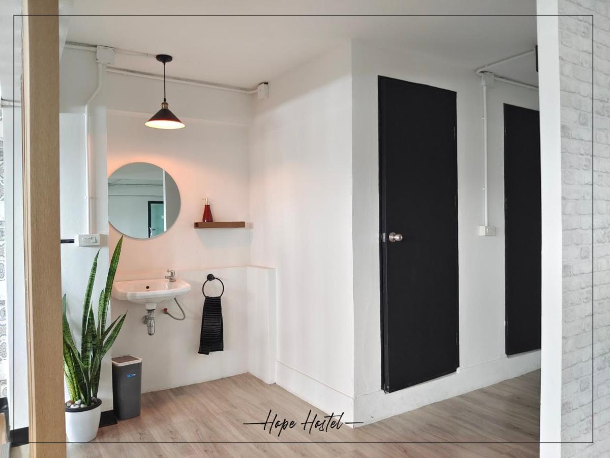 Hope Hostel Hatyai ハートヤイ エクステリア 写真